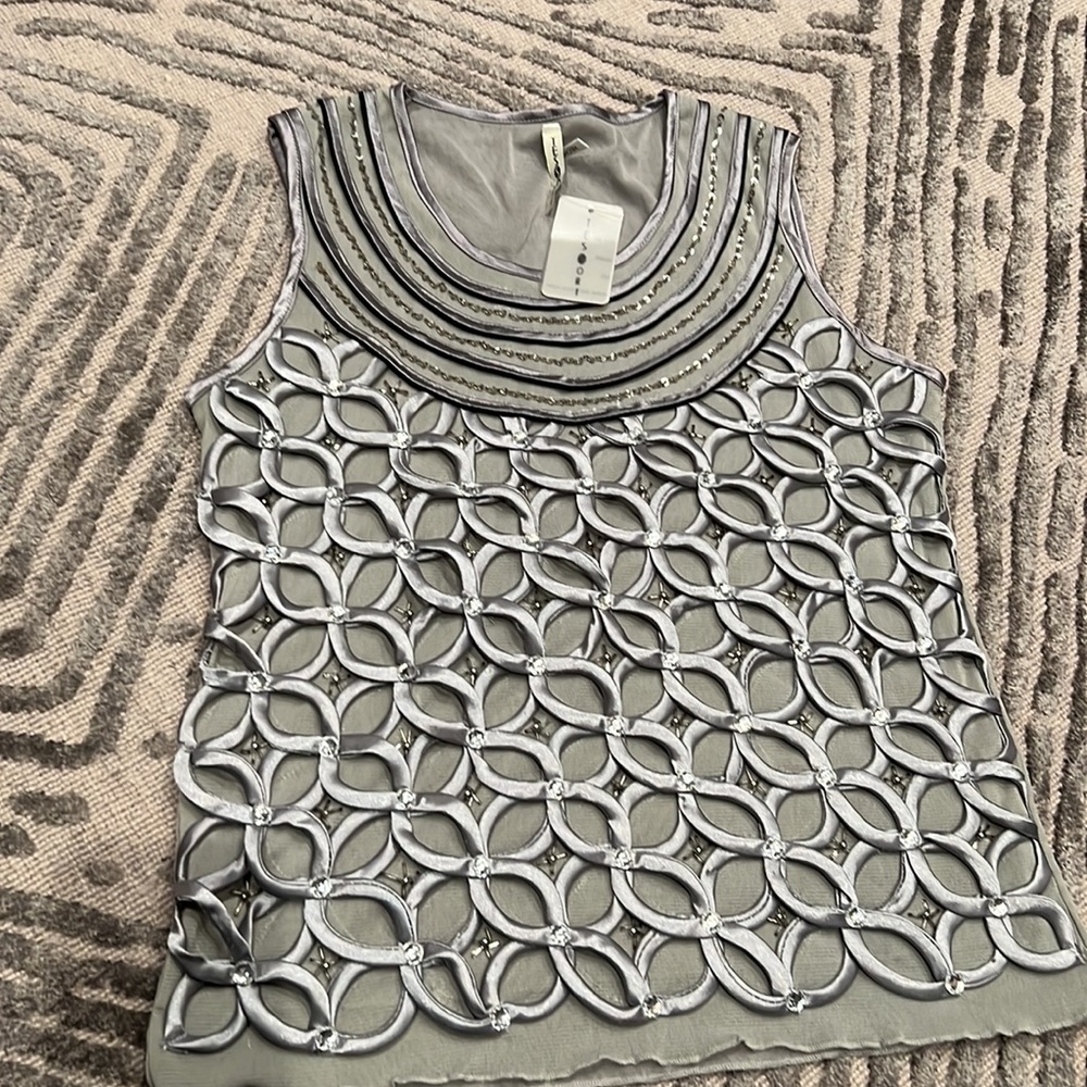 Gorgeous unique top 🎀